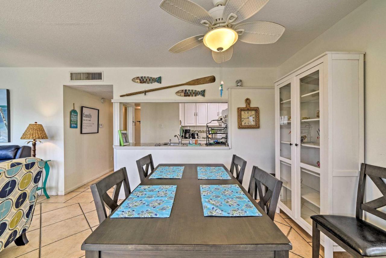 Breezy Corpus Christi Condo With Deck And Fishing Dock Exterior foto